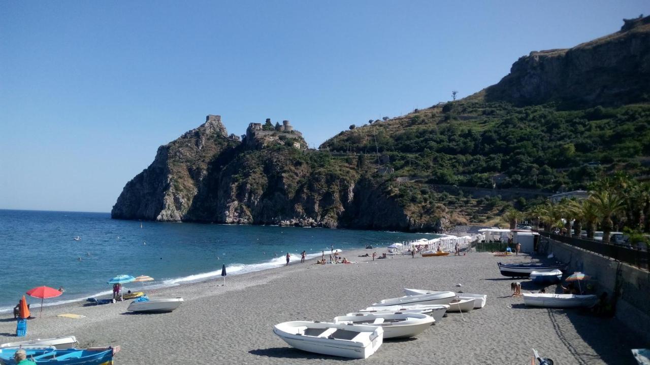 B&B Villa Carmen SantʼAlessio Siculo Zewnętrze zdjęcie